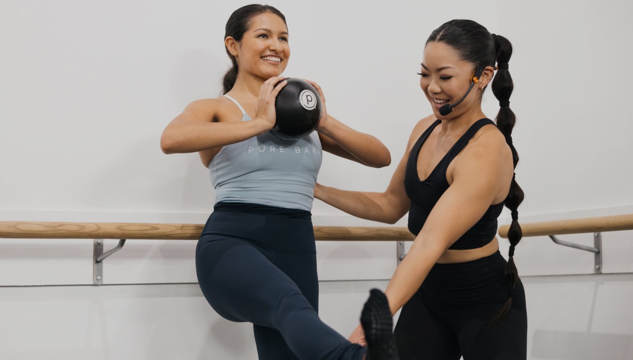 Studio and Online Barre Fitness Classes - B Contours